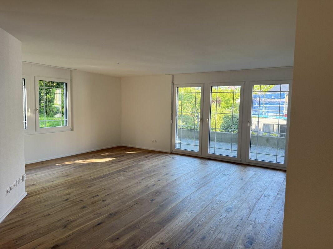 Attraktive 5.5-Zimmerwohnung mit eigenem Garten!