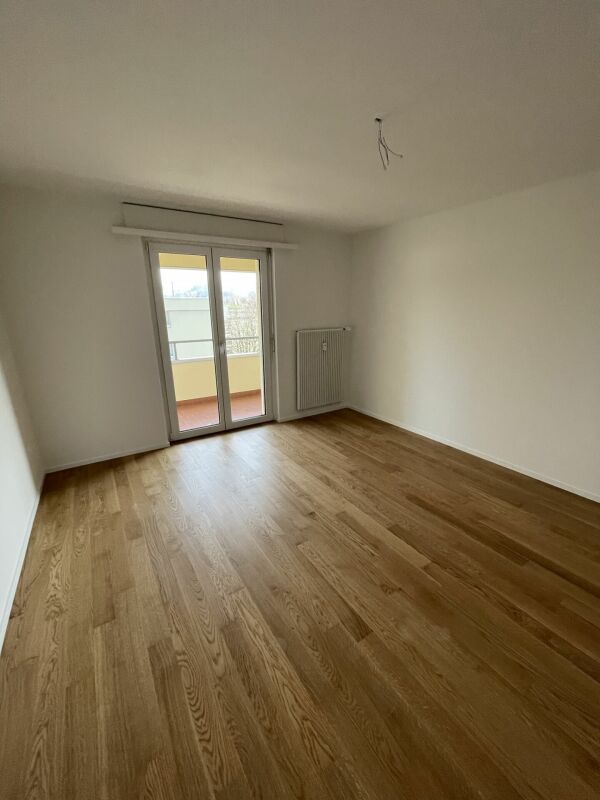 Schöne Wohnung mit wunderbarer Aussicht ins Grüne