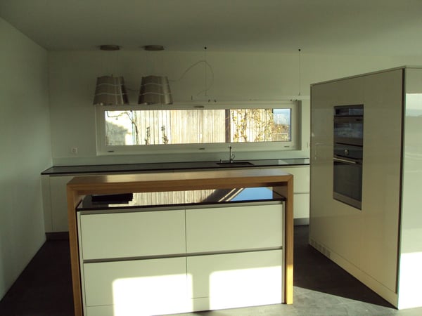 Helle Wohnung mit Balkon und Bergblick 3