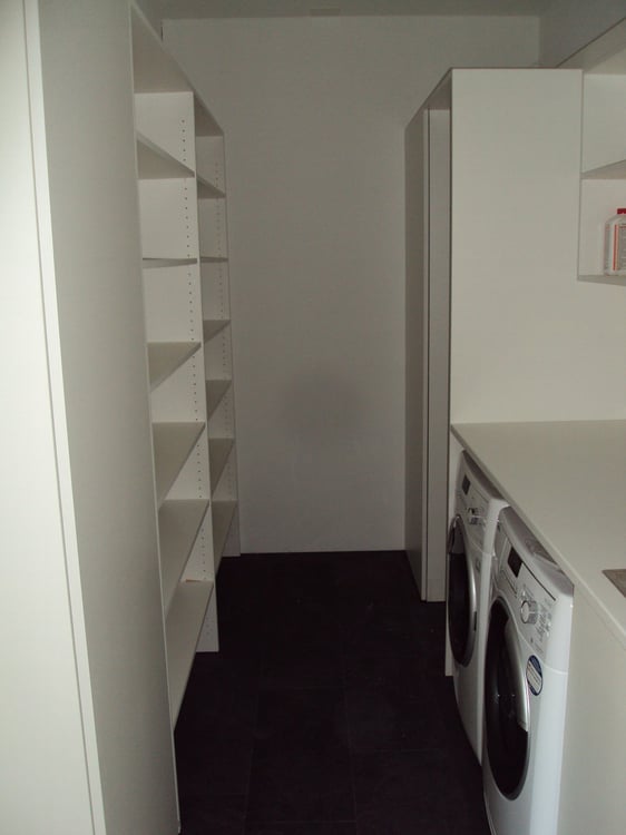 Helle Wohnung mit Balkon und Bergblick 6