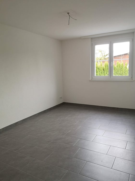 4.5 Zi.-Wohnung im Grünen zu vermieten 5