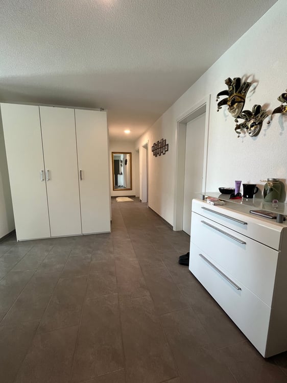 4.5 Zi.-Wohnung im Grünen zu vermieten 6