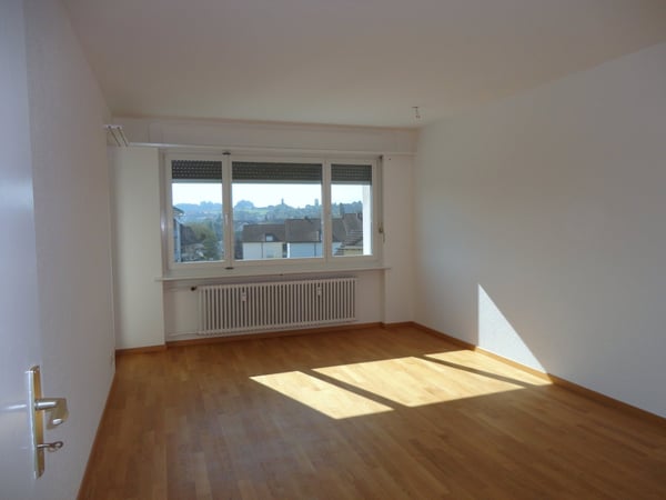Helle 3-Zimmer-Wohnung mit Balkon in Amriswil 2