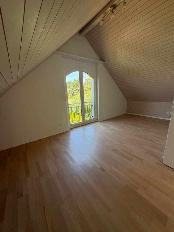 Charmantes 6.5-Zimmer-Haus mit schönem Garten 9