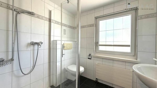 4.5 EFH mit Garten und Garage 10