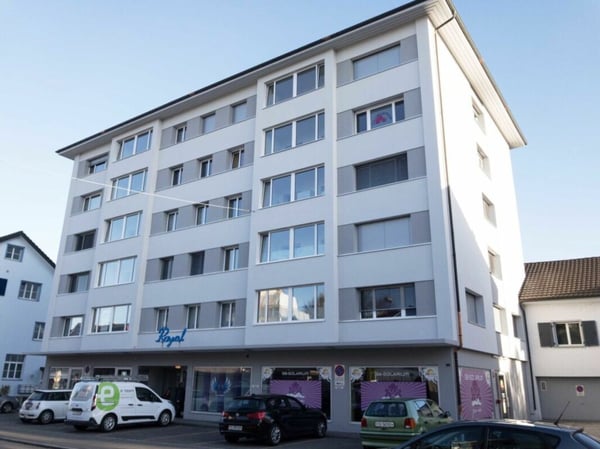 An TOP Geschäftslage: Praxis/Büro, hell, freundlich, mit Lift
