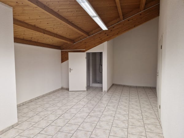 Atelier/Bastelraum mit Dusch/WC 2