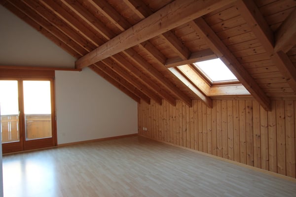 3 1/2-Zimmer-Dachwohnung 8