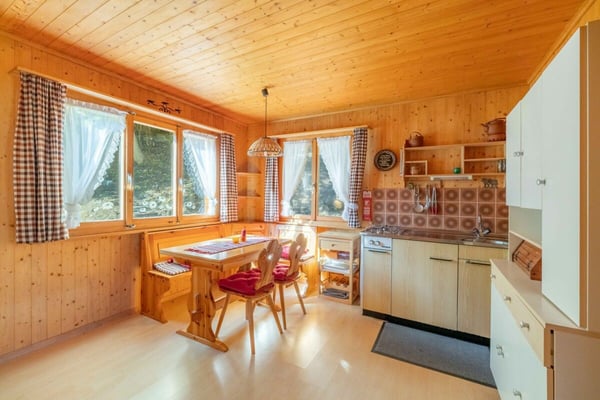 Idyllisches Maiensäss zu verkaufen 2