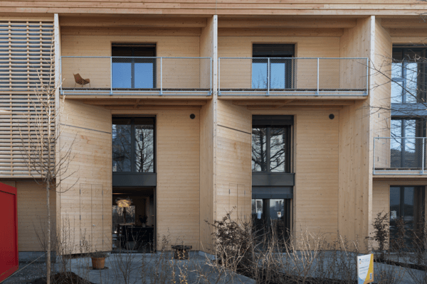 Stilvolles und grosszügiges Wohnen im modernen Reihenhaus 17