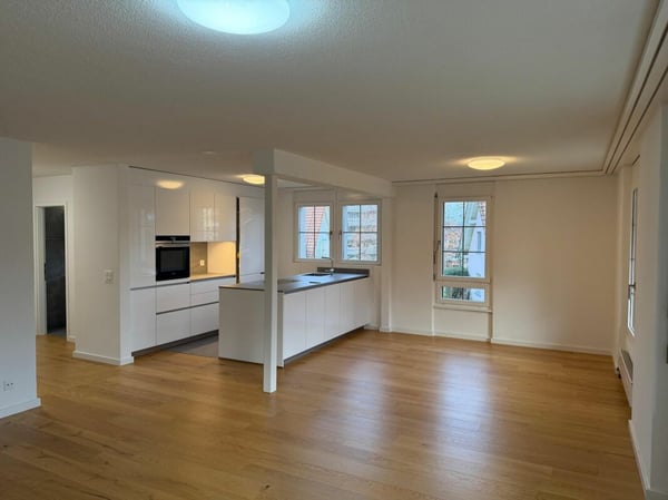 gemütlich & modern wohnen - 1.5-Zimmerwohnung mit Cheminée 2