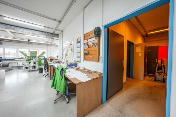 Gewerbe- und Büroflächen an optimaler Lage mit Showroom 9