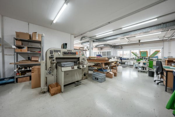 Gewerbe- und Büroflächen an optimaler Lage mit Showroom 6