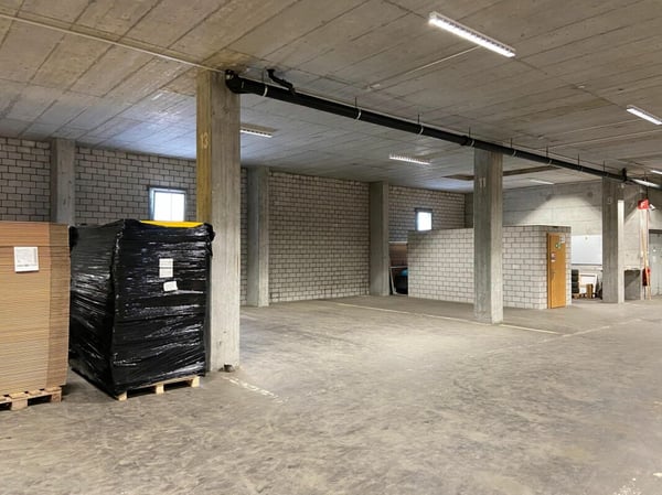 Viel Raum für Ihr Gewerbe - Lagerhalle mit Aufzug & Rampe 8