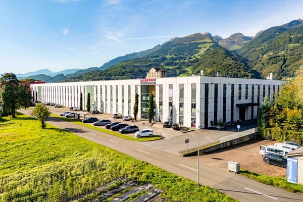 Attraktives Büro für Unternehmen & Agenturen - hell, modern und zentral in Buchs SG 11