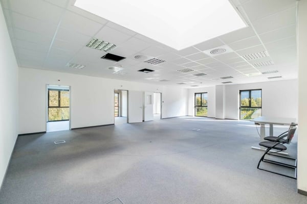 Attraktives Büro für Unternehmen & Agenturen - hell, modern und zentral in Buchs SG 7