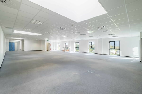 Attraktives Büro für Unternehmen & Agenturen - hell, modern und zentral in Buchs SG 5