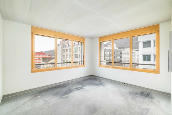 Repräsentative Gewerbefläche im Zentrum (15-410m²) - Ideal für Praxis, Büro oder Therapieräume 2