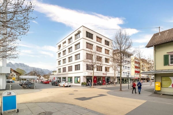 Repräsentative Gewerbefläche im Zentrum (15-410m²) - Ideal für Praxis, Büro oder Therapieräume 13