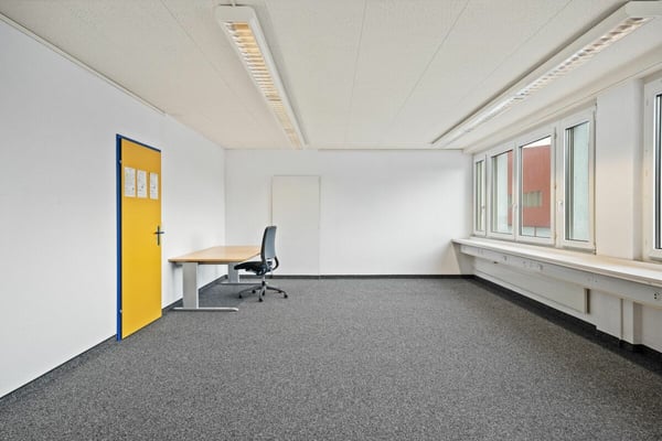 Lichtdurchflutete Büroräume mit Aussicht - Top Lage nahe Bahnhof 9