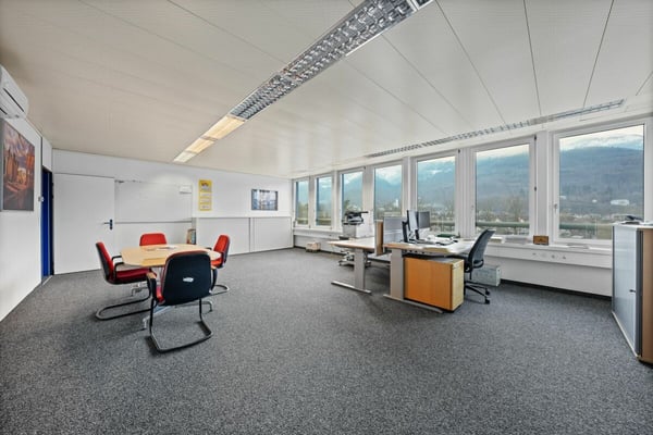 Lichtdurchflutete Büroräume mit Aussicht - Top Lage nahe Bahnhof 3