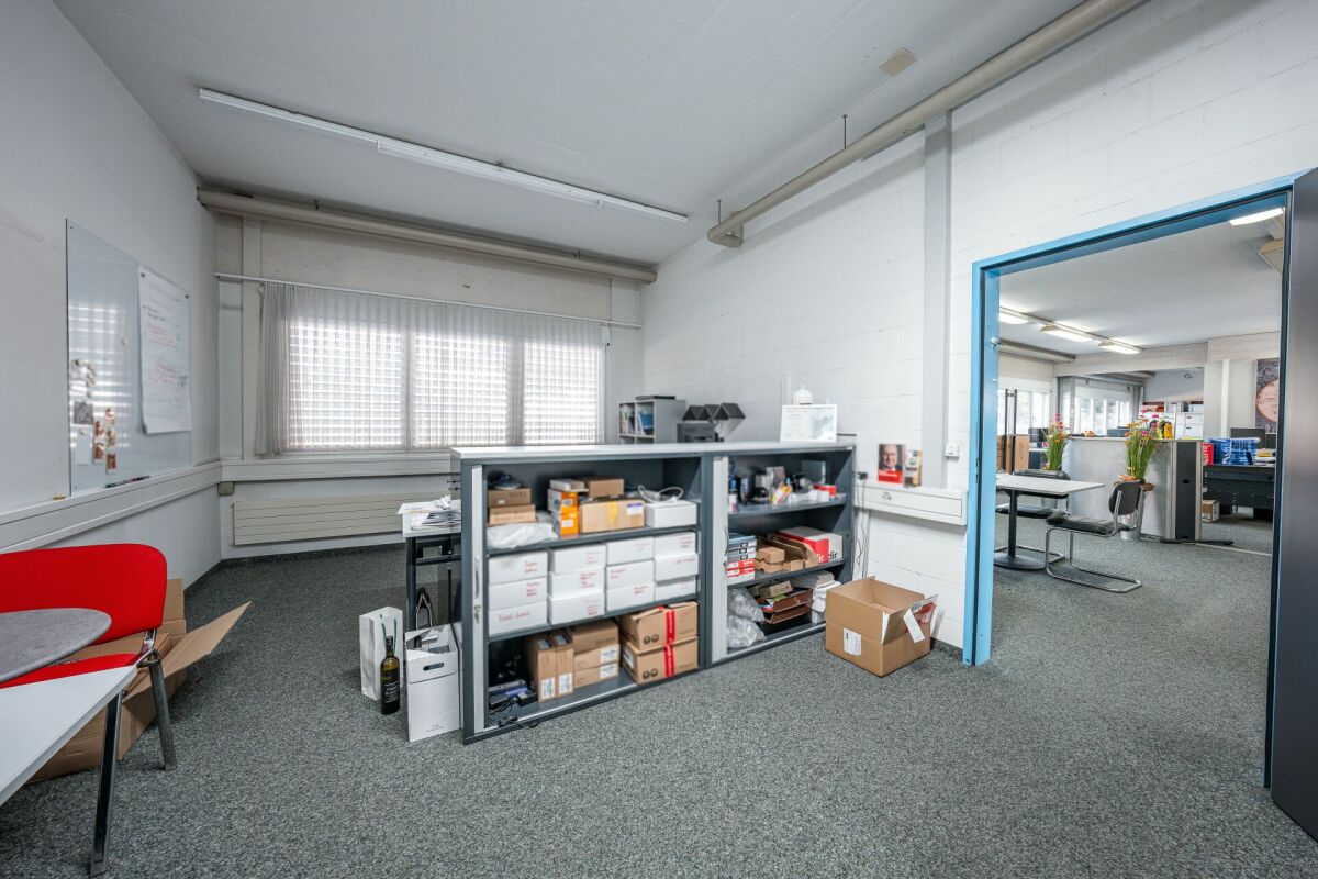 Gewerbepark an Top Lage - Halle, Büro und flexible Gewerbeflächen