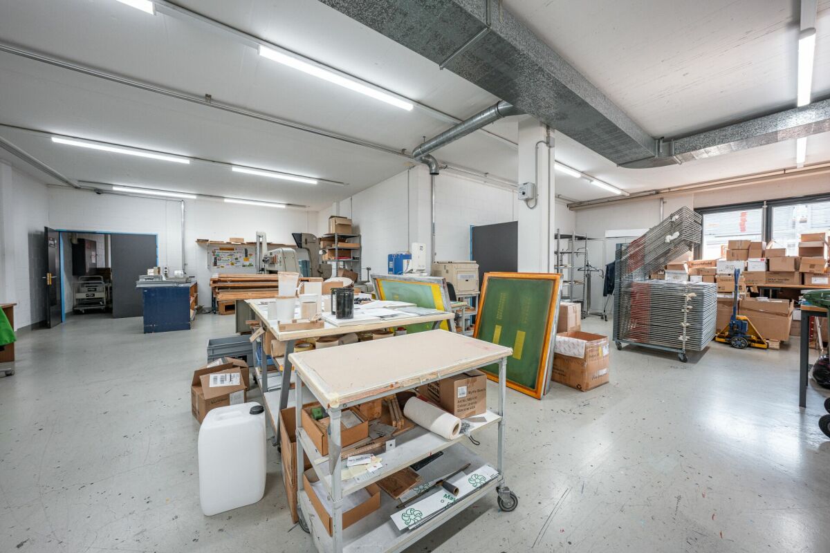 Gewerbepark an Top Lage - Halle, Büro und flexible Gewerbeflächen