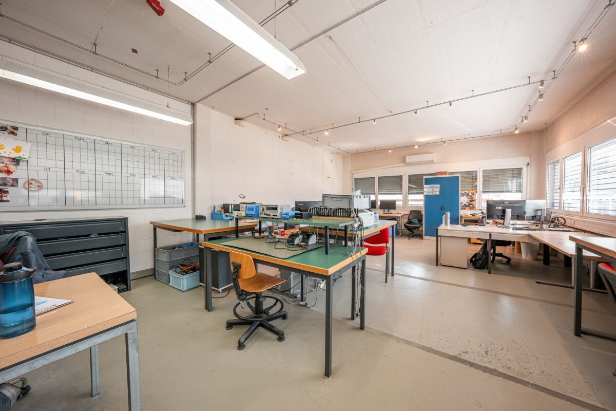 Gewerbepark an Top Lage - Halle, Büro und flexible Gewerbeflächen