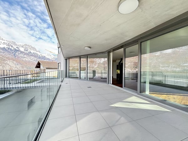 Exklusive 5.5 Zimmer-Terrassenwohnung mit Blick auf den Walensee 16