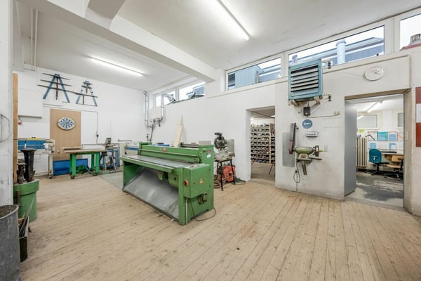 Gewerberäumlichkeiten mit Werkstatt und Büro - Perfekt für Ihr Unternehmen! 9