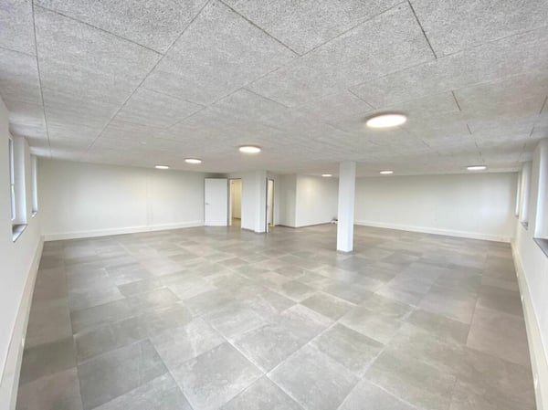 Attraktive Bürofläche mit Archiv - modern und lichtdurchflutet 1