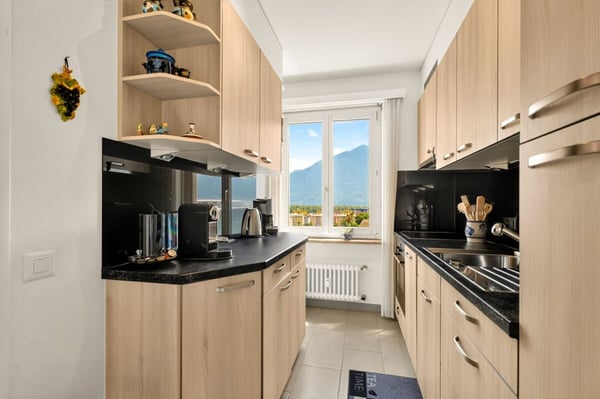 Gepflegte 3.5 Zimmer-Ferienwohnung am Lago Maggiore in Tenero 4
