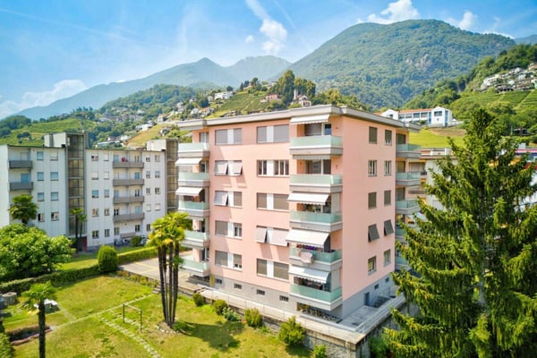 Gepflegte 3.5 Zimmer-Ferienwohnung am Lago Maggiore in Tenero 1