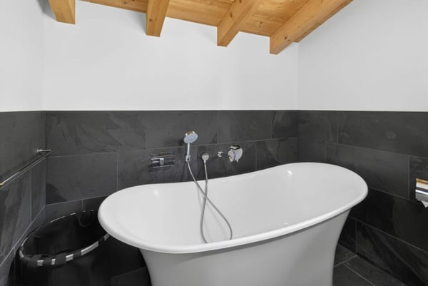 4.5 Zimmer Ferienwohnung mitten im Ski- und Wandergebiet Grüsch-Danusa 24