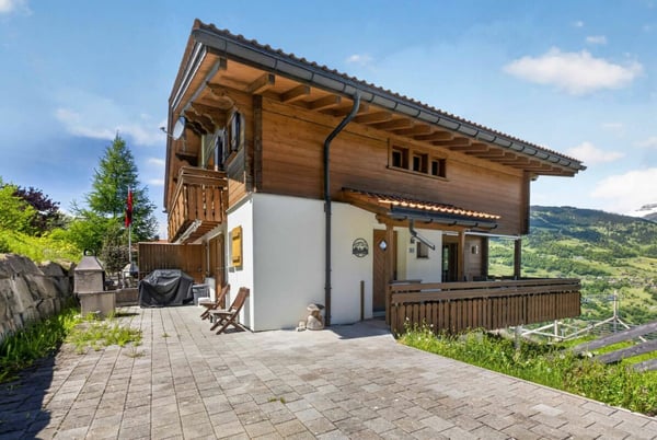 4.5 Zimmer Ferienwohnung mitten im Ski- und Wandergebiet Grüsch-Danusa 27