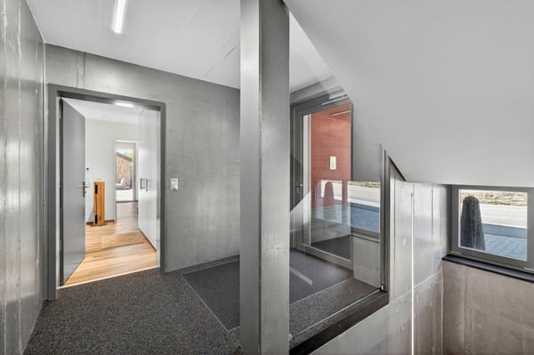 Wohnen mit Weitsicht - hochwertige 3.5-Zimmerwohnung (zweitwohnungstauglich) mit Balkon und Terrasse 18