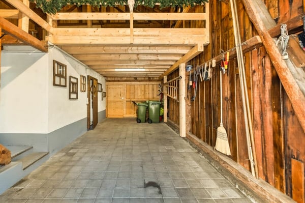 Ruhig gelegenes Einfamilienhaus mit vorbereiteter Einliegerwohnung, Scheune und traumhaften Garten 21