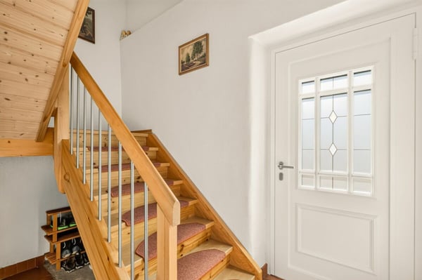 Ruhig gelegenes Einfamilienhaus mit vorbereiteter Einliegerwohnung, Scheune und traumhaften Garten 17