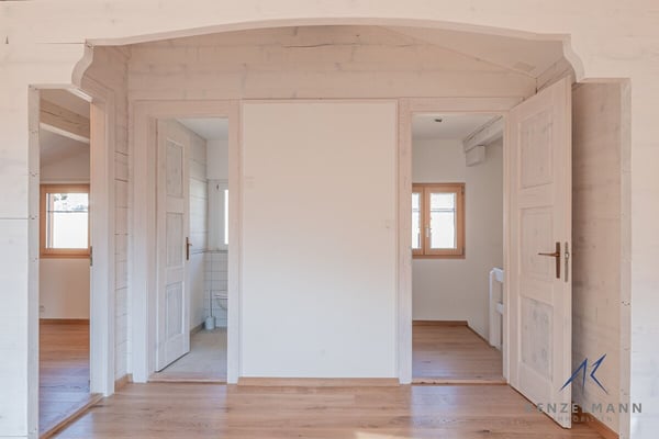 Gemütliches Walliser Chalet mit zwei Wohnungen in Mühlebach 8