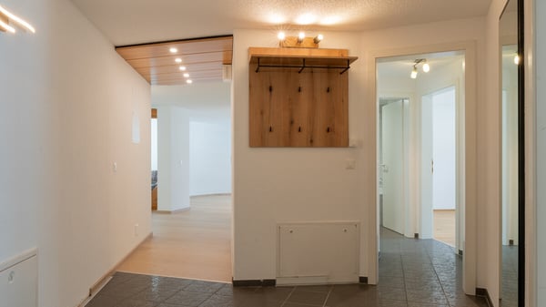Grosszügige 4.5-Zimmerwohnung mit Studio an idealer Lage in Visp 13