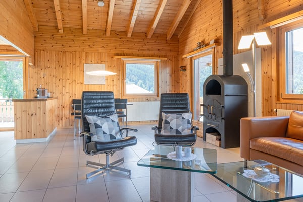 Charmantes Chalet mit Weitsicht in Bürchen 4