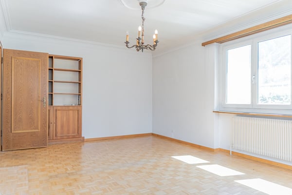 Einladendes Einfamilienhaus im Zentrum von Raron 12