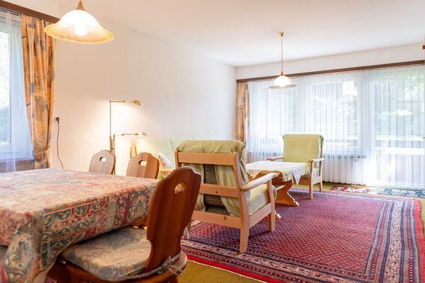 Klein und fein  heimelige 2-Zimmerwohnung mit Weitblick in Grächen 5