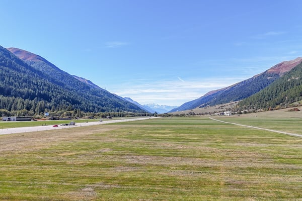 Charmante 2.5-Zimmerwohnung mit traumhafter Aussicht in Ulrichen 3
