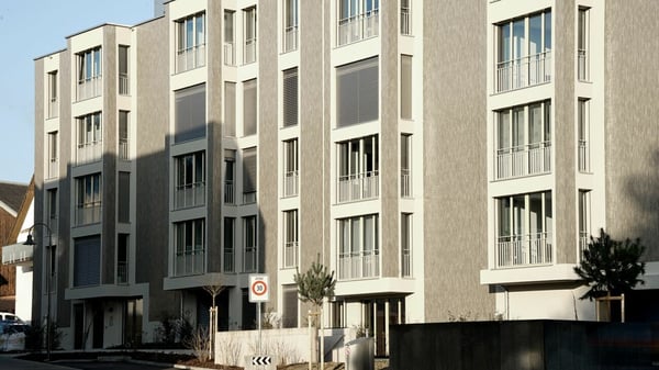 Einstellplätze in der Überbauung Schweizer 2