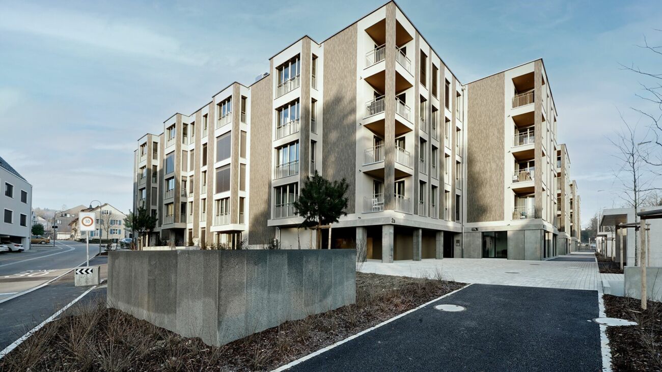 Einstellplätze in der Überbauung Schweizer