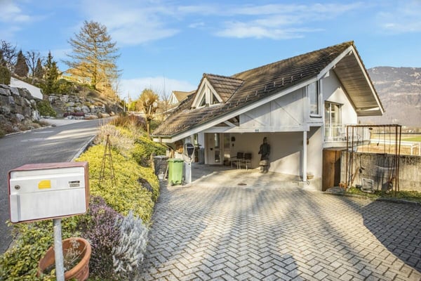 RESERVIERT - exklusives 2.5 Zi-Einfamilienhaus mit Schwimmteich an idyllischer Lage 11