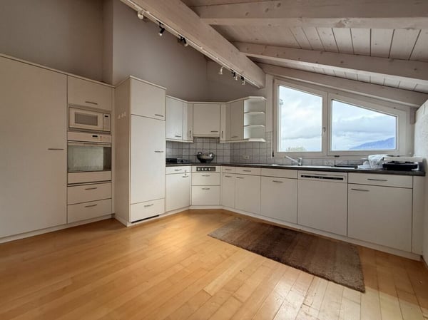grosszügige 3.5 Zimmer-Dachwohnung im Zentrum von Buchs-Räfis 4