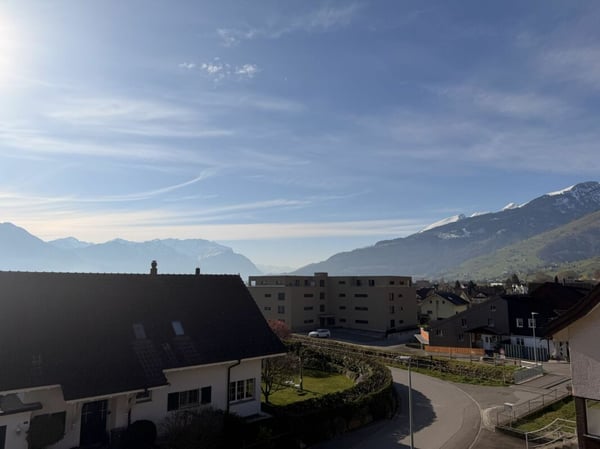 charmante 2 ½ - Zimmerwohnung an attraktiver und sonniger Wohnlage 8