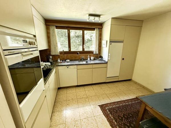 freistehendes 5-Zimmer Einfamilienhaus... 9
